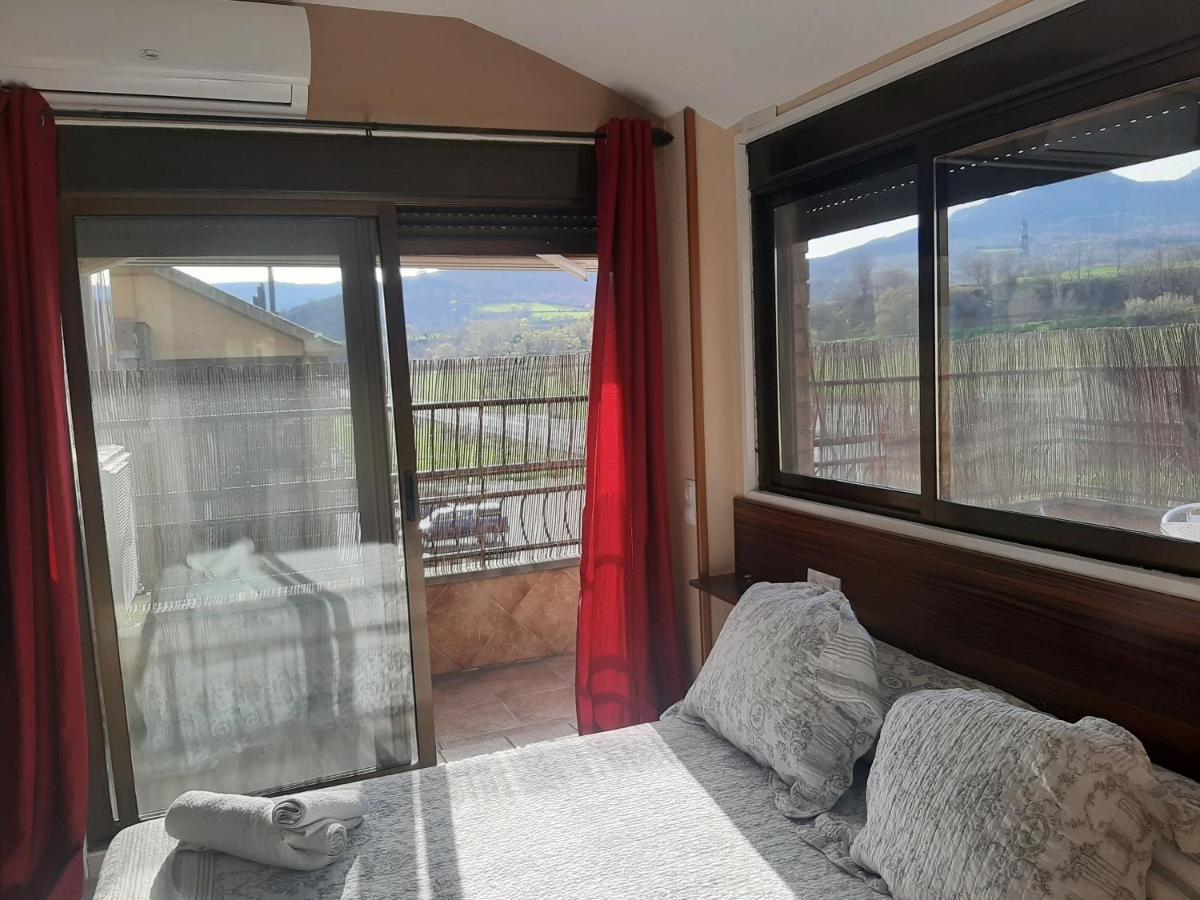 Hostal Escarla Aren Bagian luar foto