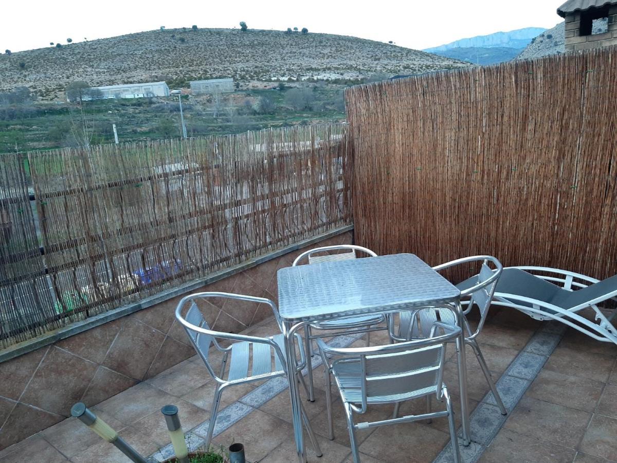 Hostal Escarla Aren Bagian luar foto